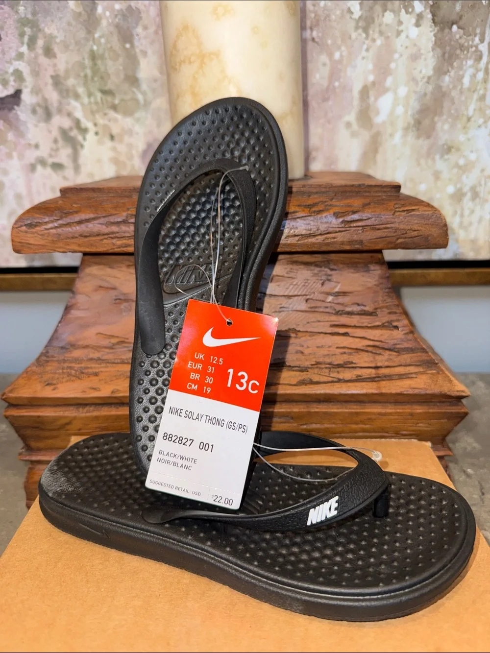 NWT Nike Solay Thong size 13